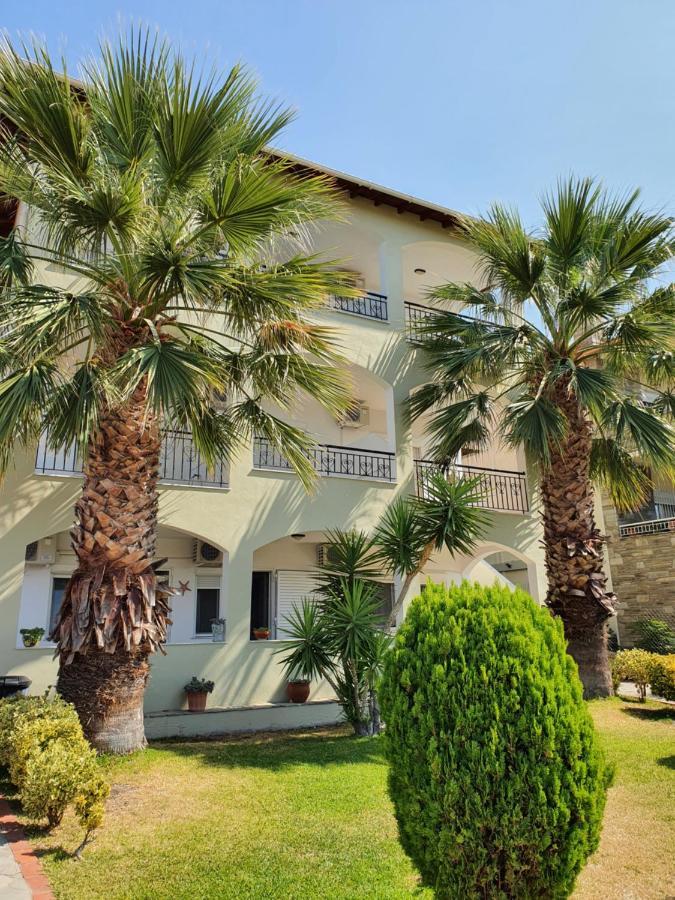 Hotel Pefko Neos Marmaras Esterno foto