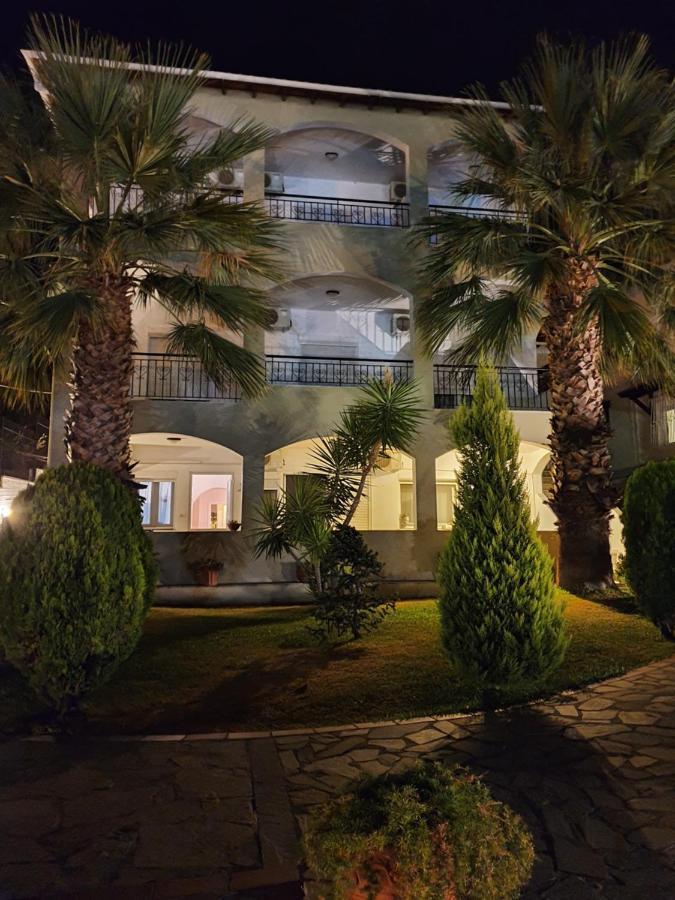 Hotel Pefko Neos Marmaras Esterno foto