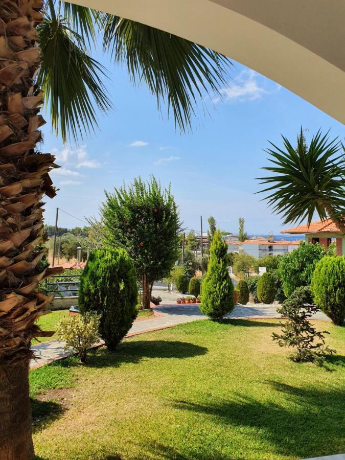 Hotel Pefko Neos Marmaras Esterno foto