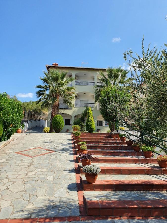 Hotel Pefko Neos Marmaras Esterno foto